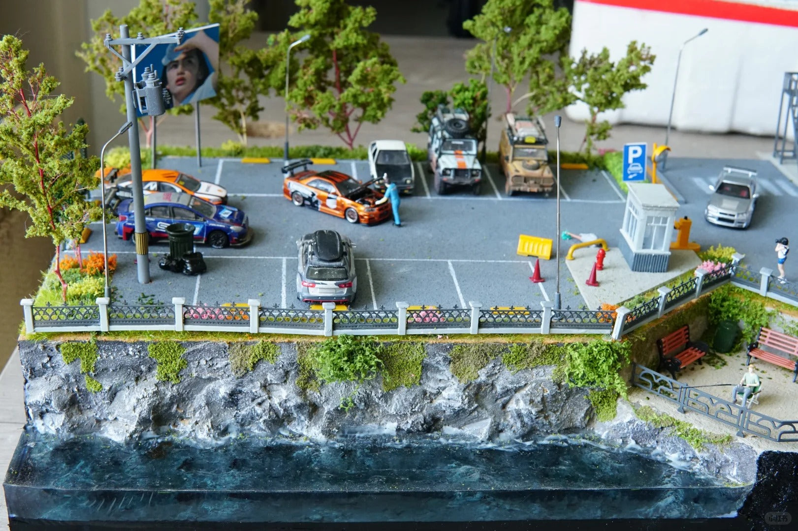 1/64 Large-Scale Parking Lot