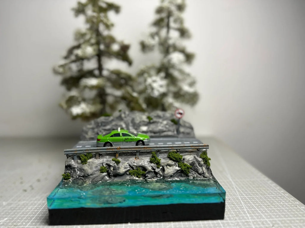 1:64 Scale Coastal Highway Miniature Scene