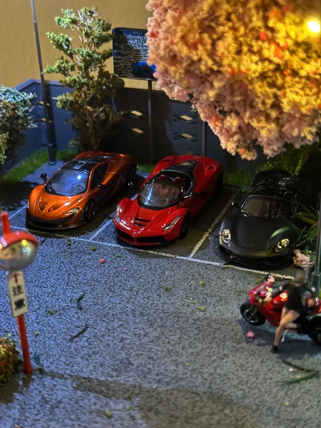 Japanese Street Scenes