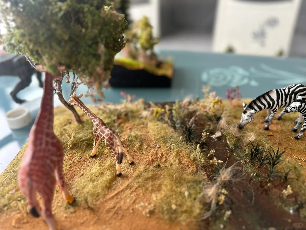 64-Scale African Animal Model Figurine Car Scene Custom Base