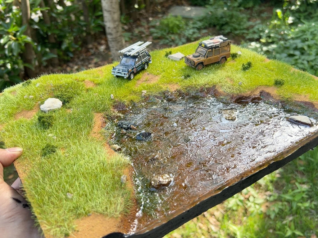 1:64 Scale Model Car Camping Off-Road Water Scene