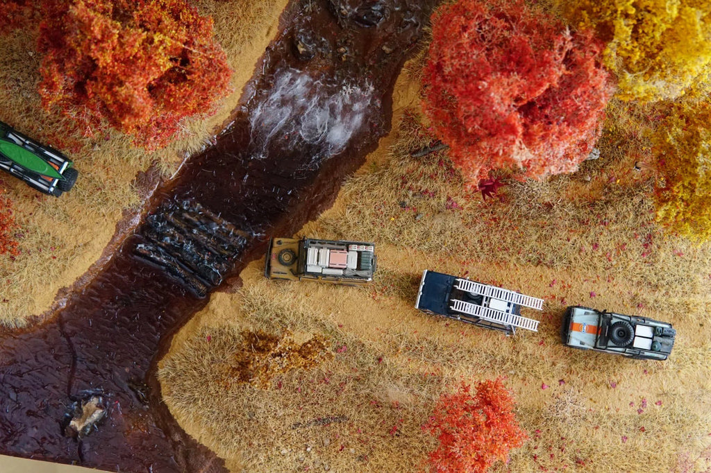 1:64 Scale Autumn Field Car Miniature Model Scene