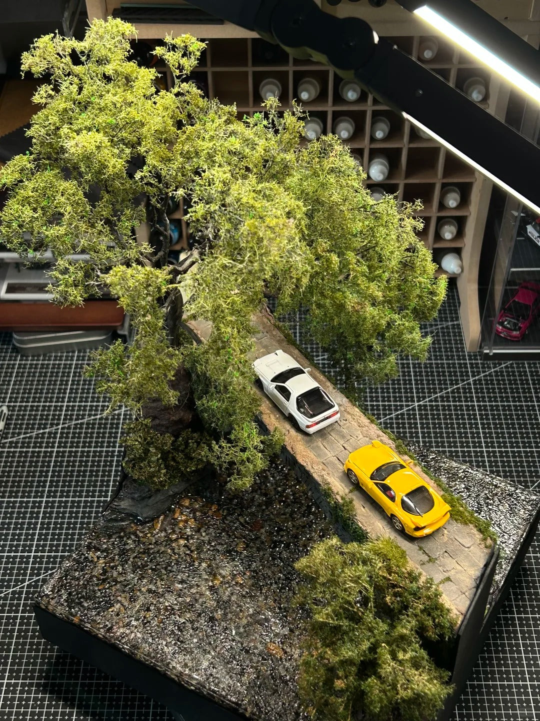 1:64 Scale Diorama Model: Rural Stone Bridge